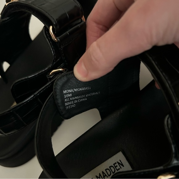 Steve Madden Mona Croc Black Sandals Women’s - Picture 12 of 12